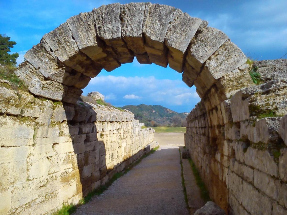 Stadium Ancient Olympia Екстериор снимка